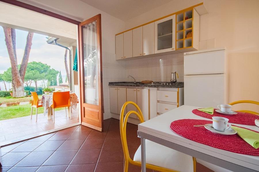 Residence Le Grazie Est Каполівері Екстер'єр фото