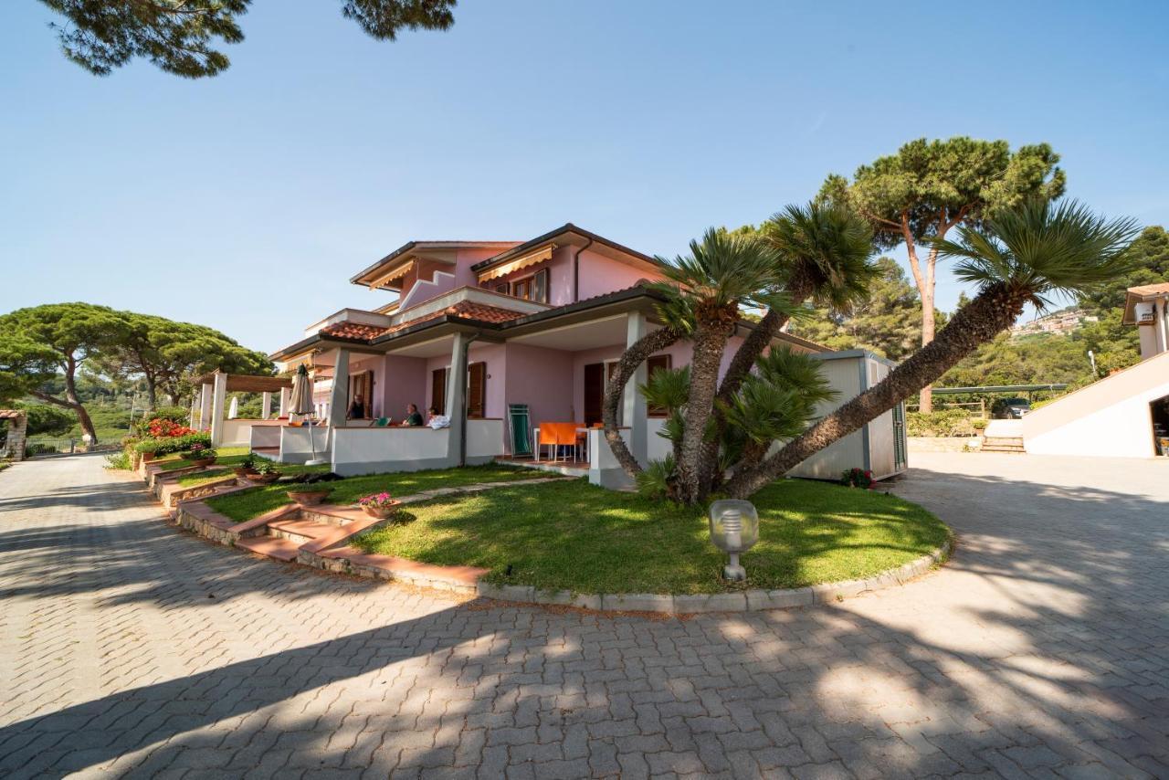Residence Le Grazie Est Каполівері Екстер'єр фото
